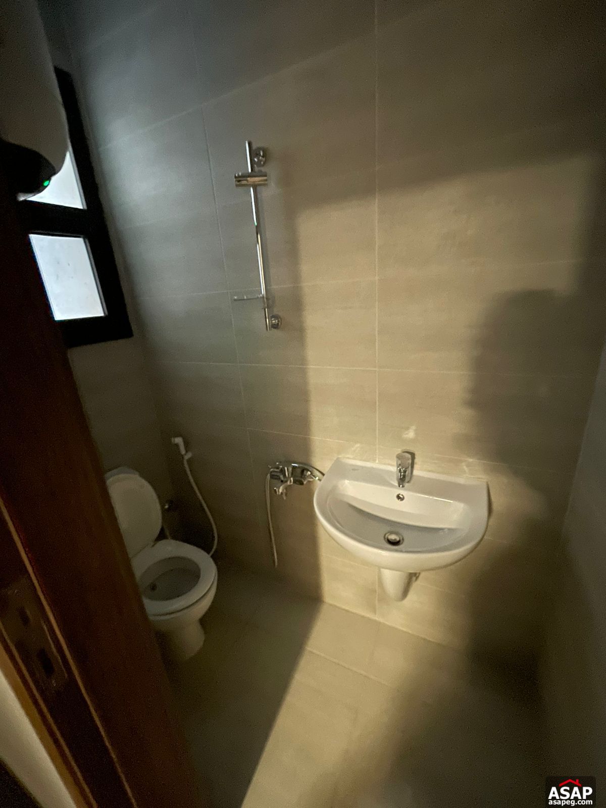 Ground Floor for Rent in New Cairo , Eastown Compound Ground Floor for Rent in New Cairo , Eastown Compound