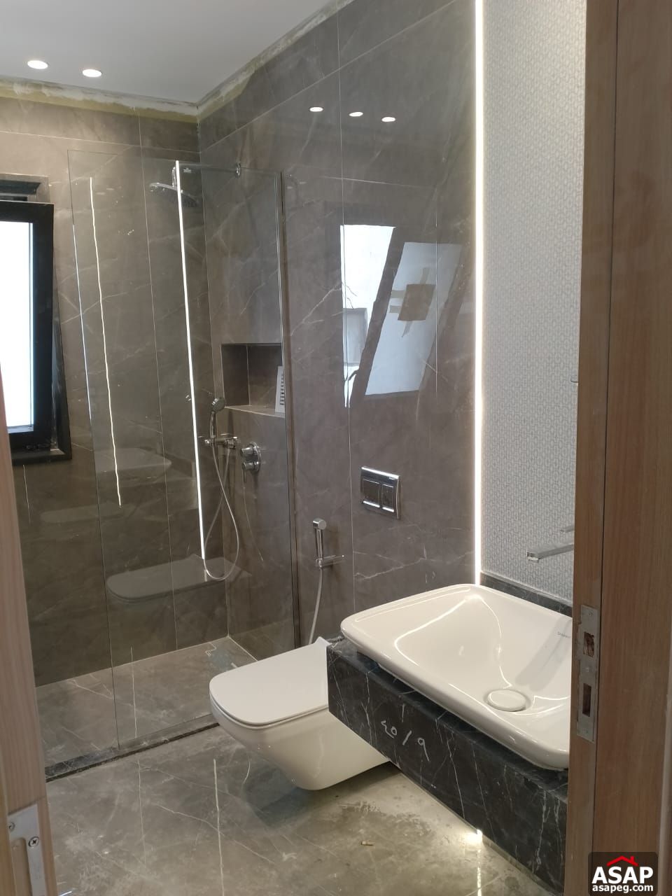 Furnished Apartment for Sale in Lake View Residence