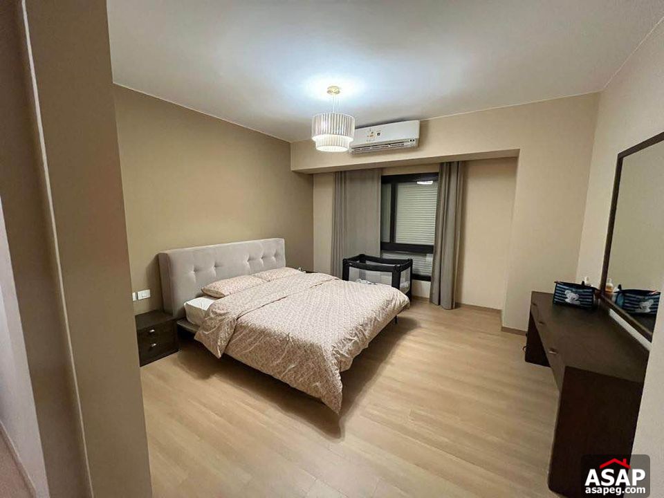 Furnished Apartment for Rent in Eastown Furnished Apartment for Rent in Eastown