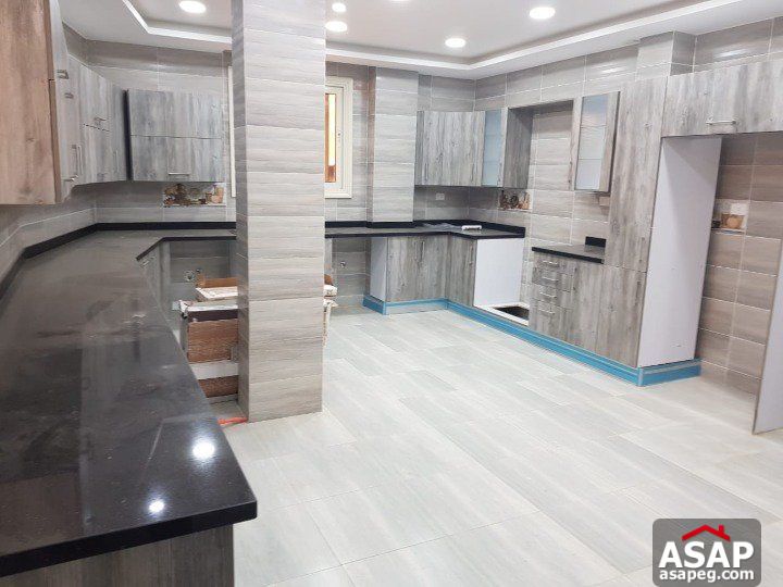 Town House for Rent in Les Rois Compound Town House for Rent in Les Rois Compound