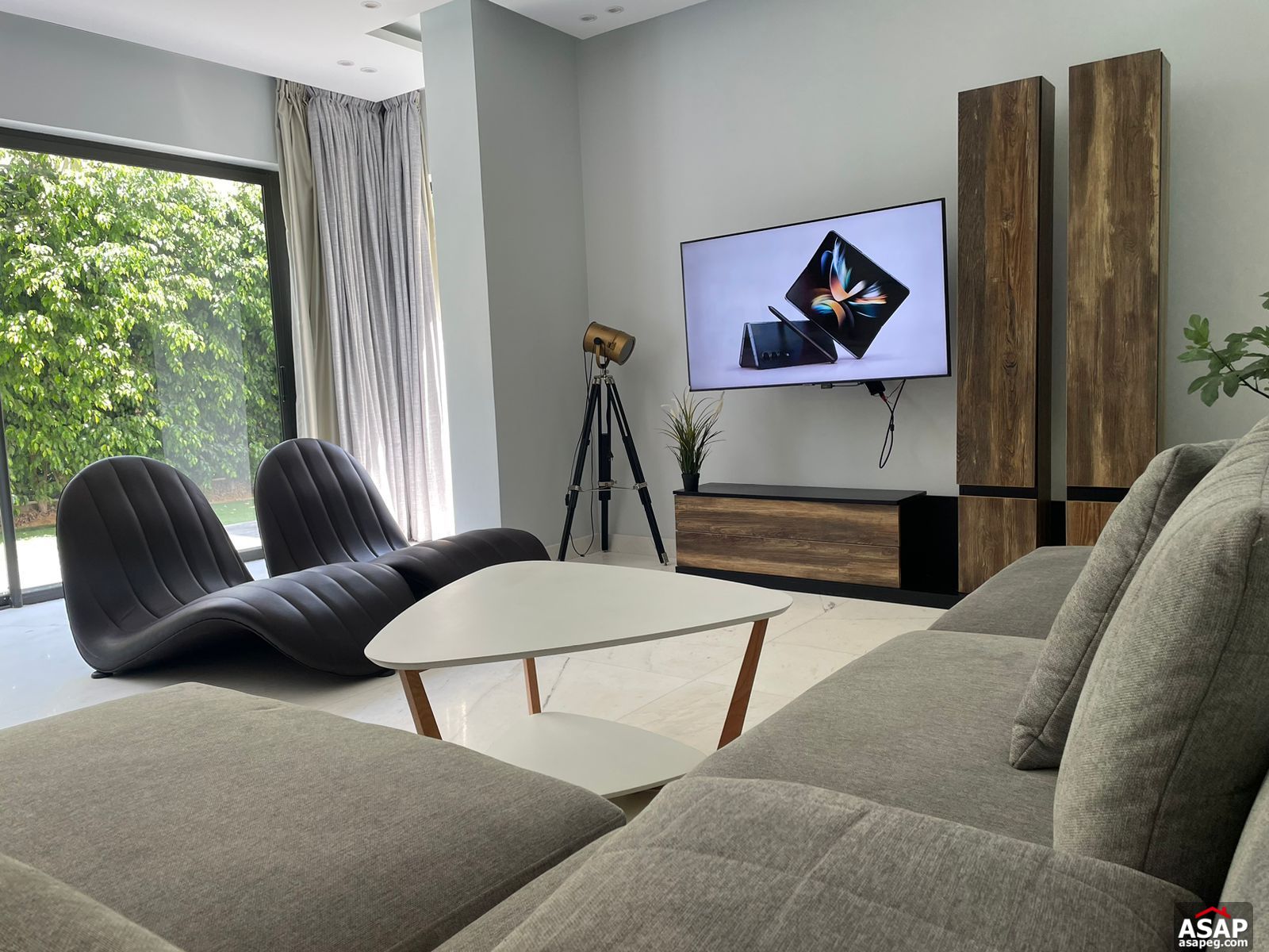 Ground Floor for Rent in Lake View Residence Ground Floor for Rent in Lake View Residence