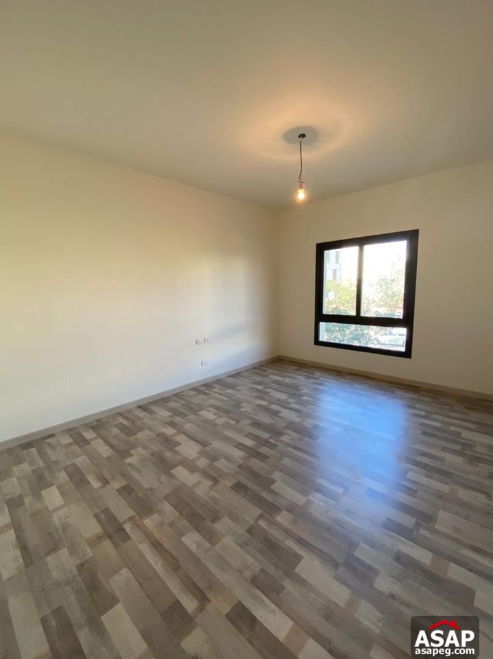 Apartment for Rent in Westown Compound Apartment for Rent in Westown Compound