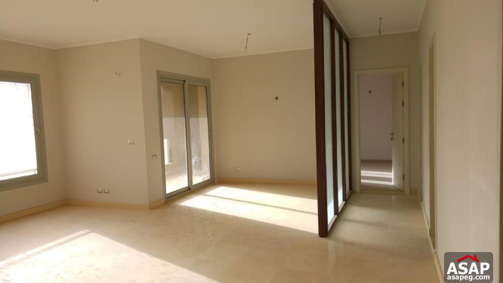 Apartment for Rent in Village Gate Compound