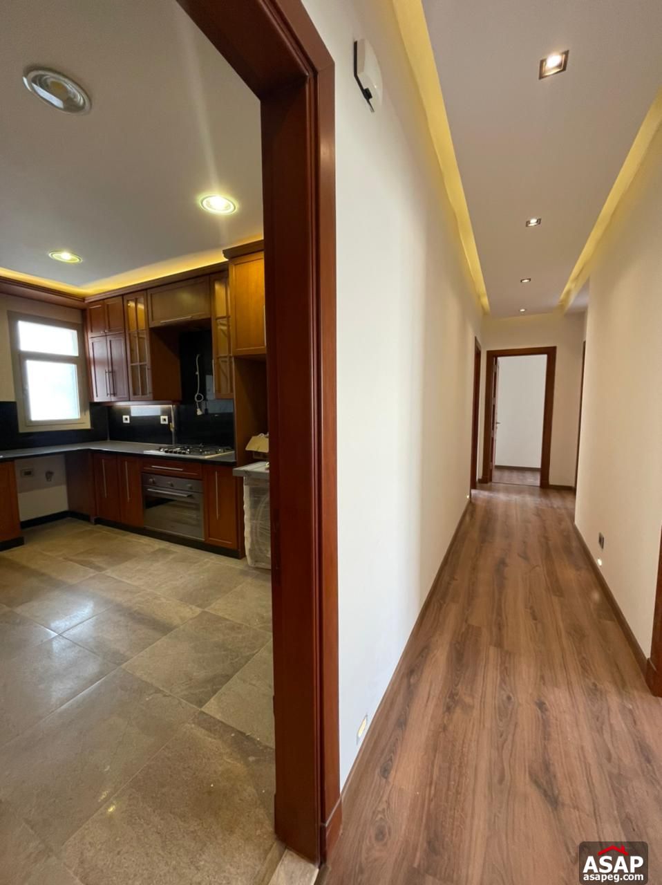 Apartment for Rent in Village Avenue