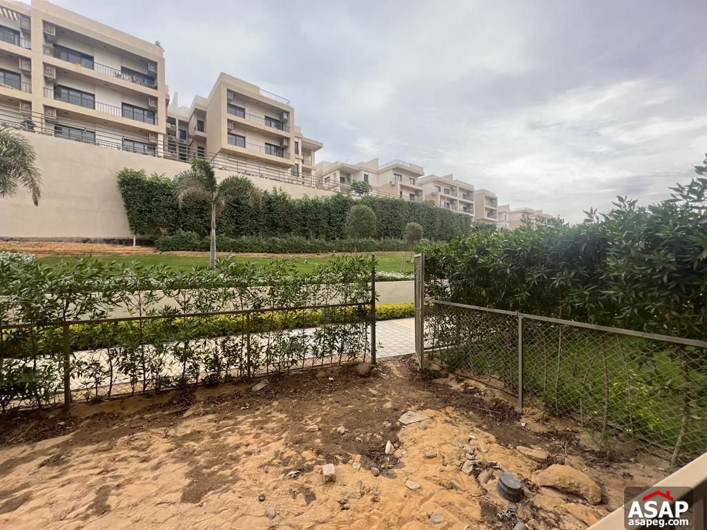 Ground Floor for Sale in Fifth Square Compound