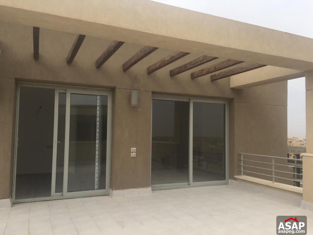 Penthouse for Rent in Village Gate