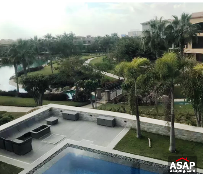 Villa with Pool in Lake View Villa with Pool in Lake View