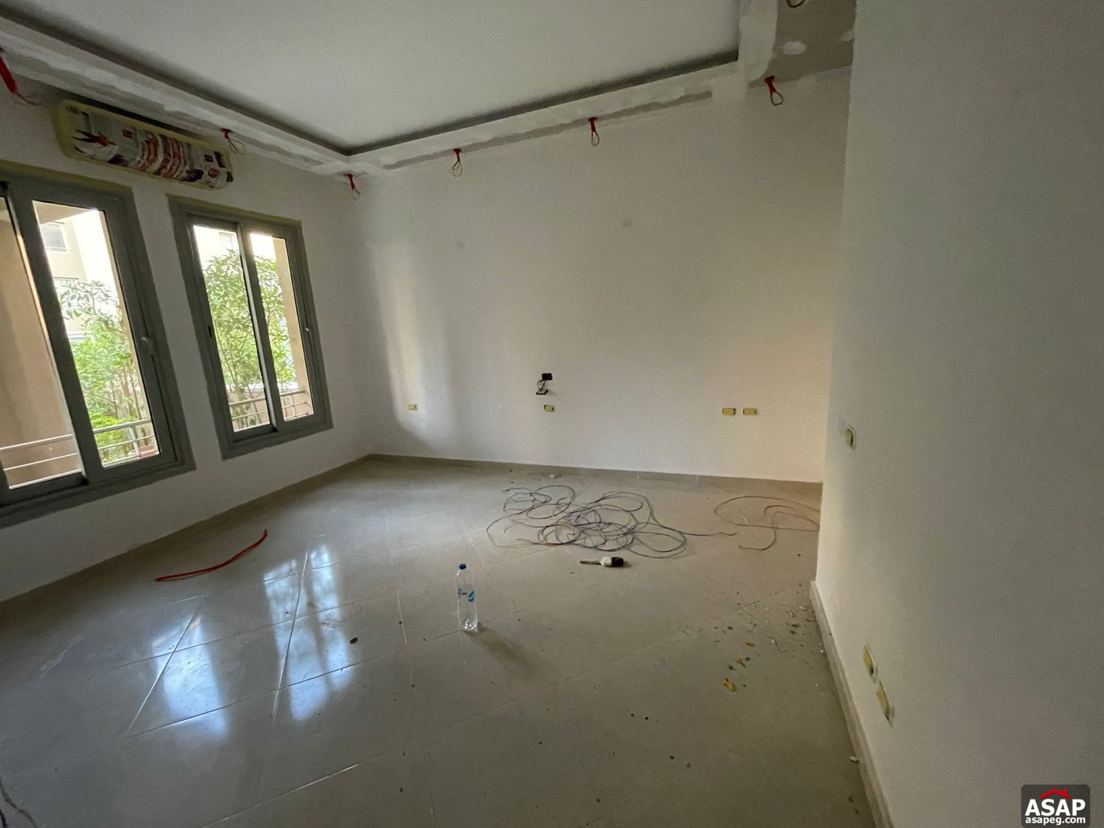 Ground Floor in Village Gate Compound Ground Floor in Village Gate Compound