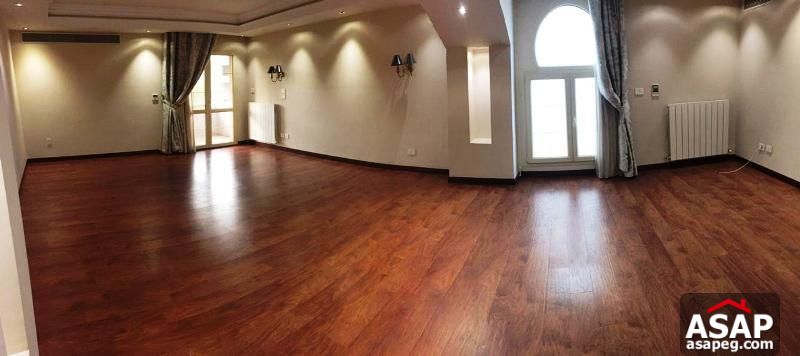 Villa with Private Pool in West Golf for Rent Villa with Private Pool in West Golf for Rent