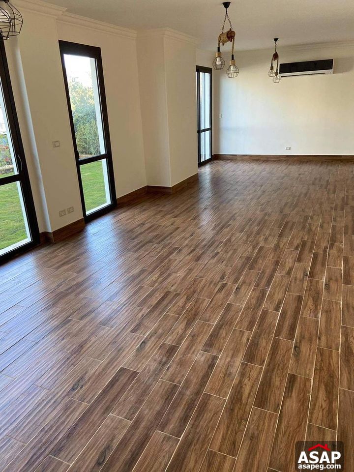 Duplex with Garden for Rent in Eastown