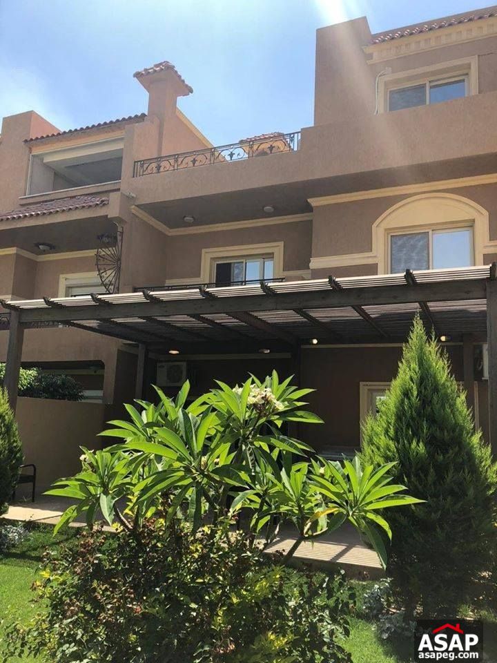 For Rent Twin House in Les Rois Compound