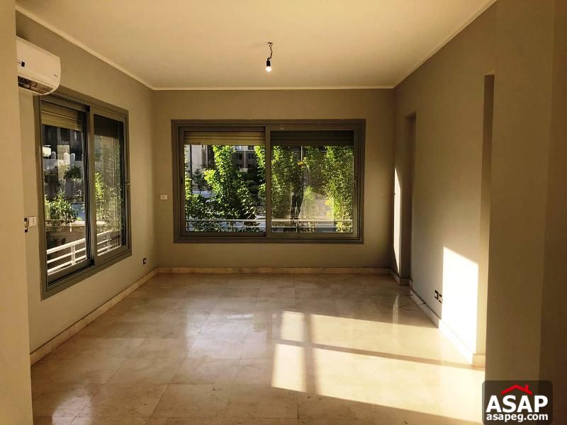 Duplex with Garden in Village Gate Compound