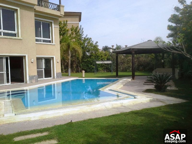 Villa for Sale in Lake View Villa for Sale in Lake View