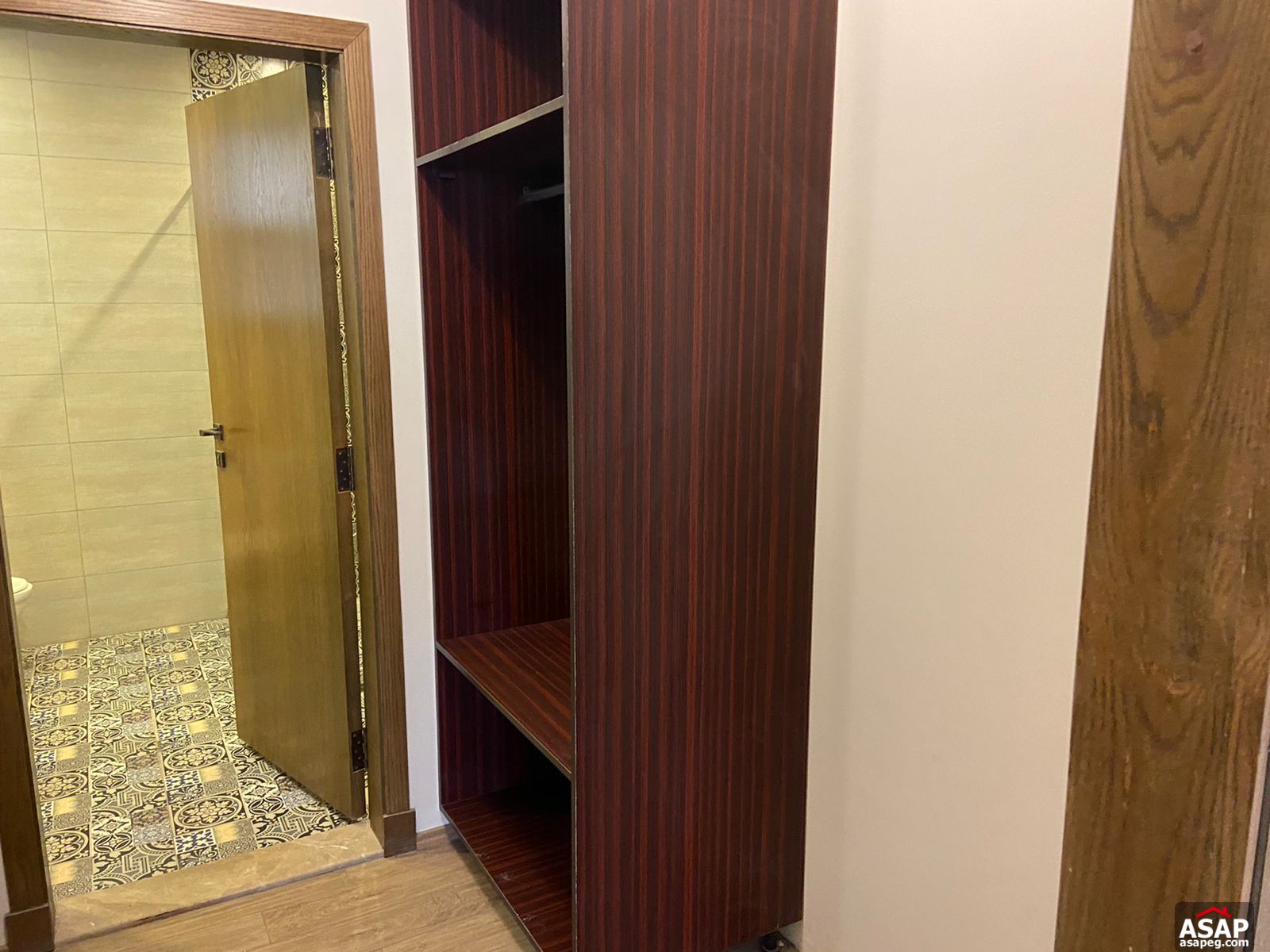 Semi Furnished Apartment in Eastown