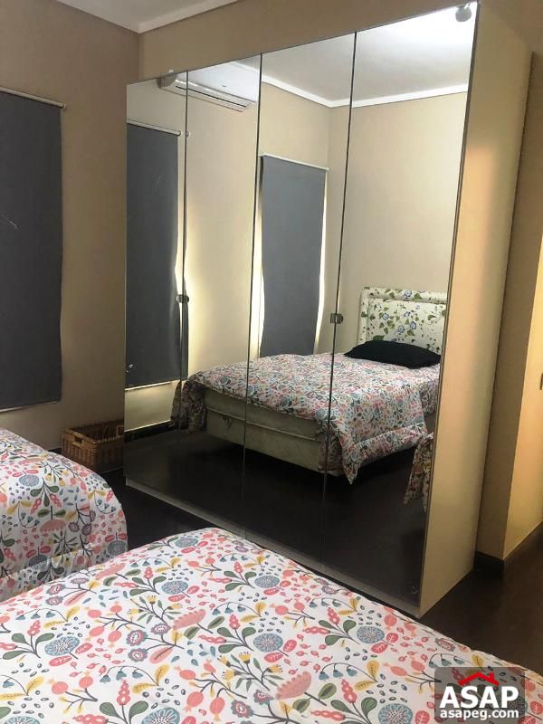 Penthouse for Rent in the Village Palm Hills