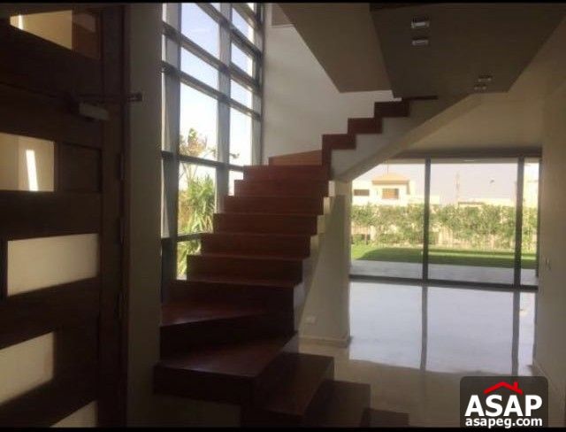 Twin House with Garden for Rent in Allegria