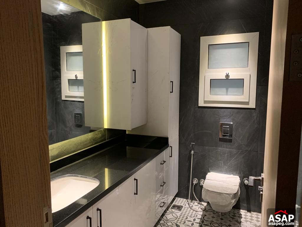 Apartment with Big Garden in Katameya Plaza