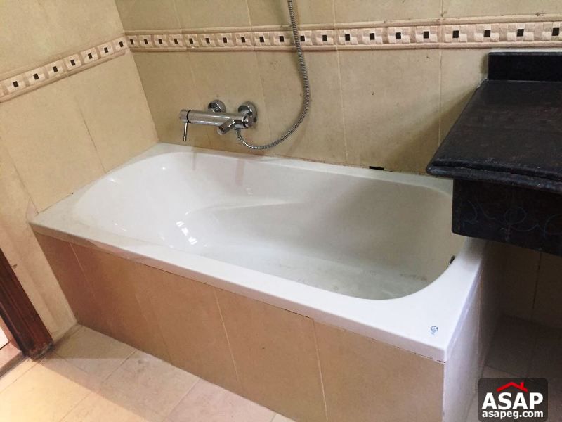 Duplex with Pool for Rent in West Golf