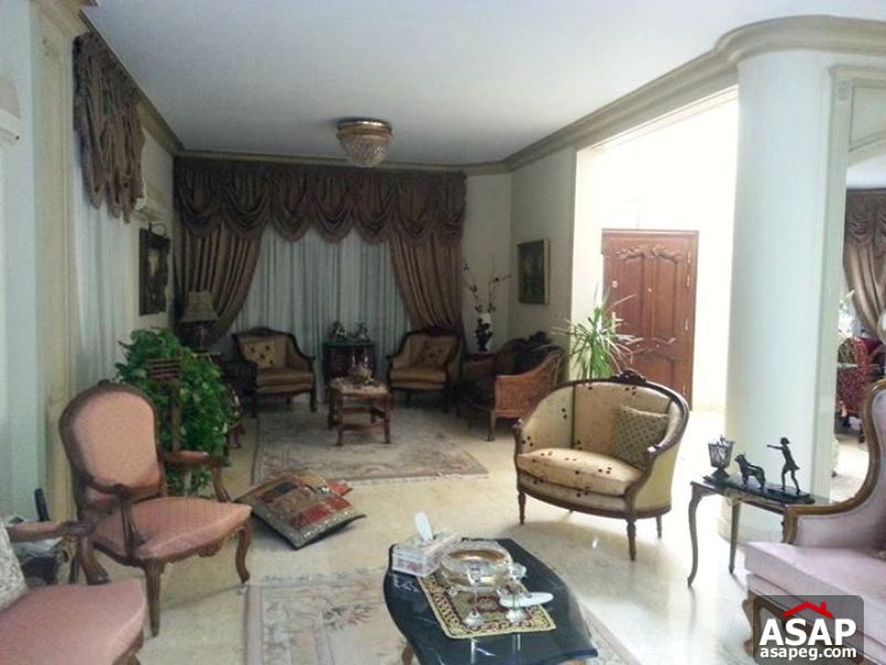 Villa with Big Garden for Sale in Rehab