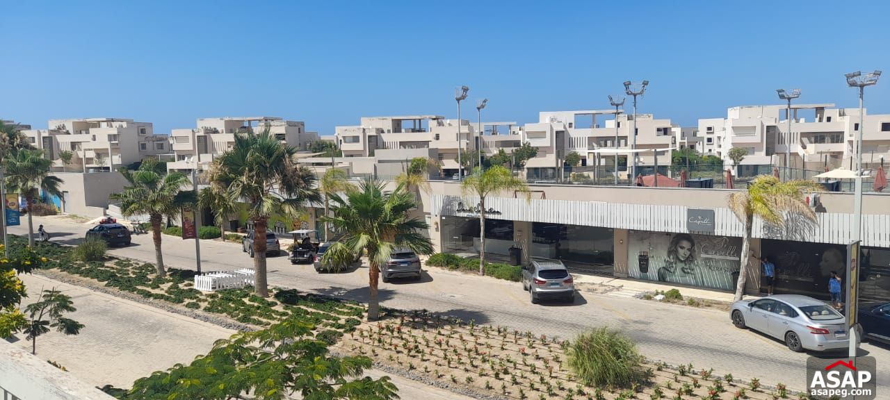 Furnished Ground Senior Chalet for Sale in Hacienda Bay Furnished Ground Senior Chalet for Sale in Hacienda Bay