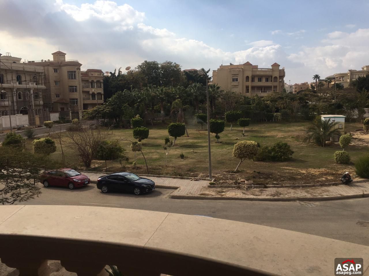 Apartment with Garden View for Rent in West Golf