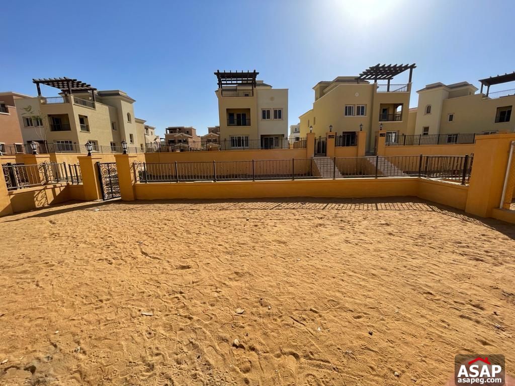 Villa for Sale in Mivida Emaar