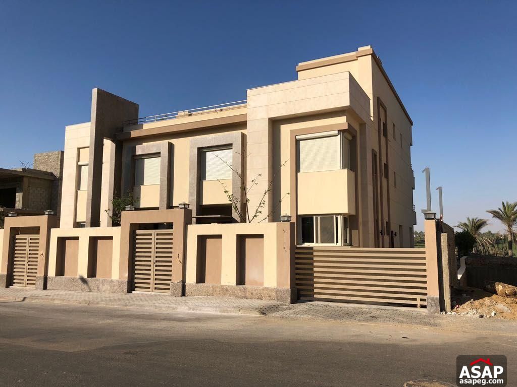 Twin House with Swimming Pool for Rent in Katameya Dunes