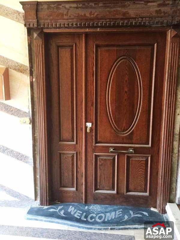 Furnished Apartment with Garden in October Furnished Apartment with Garden in October