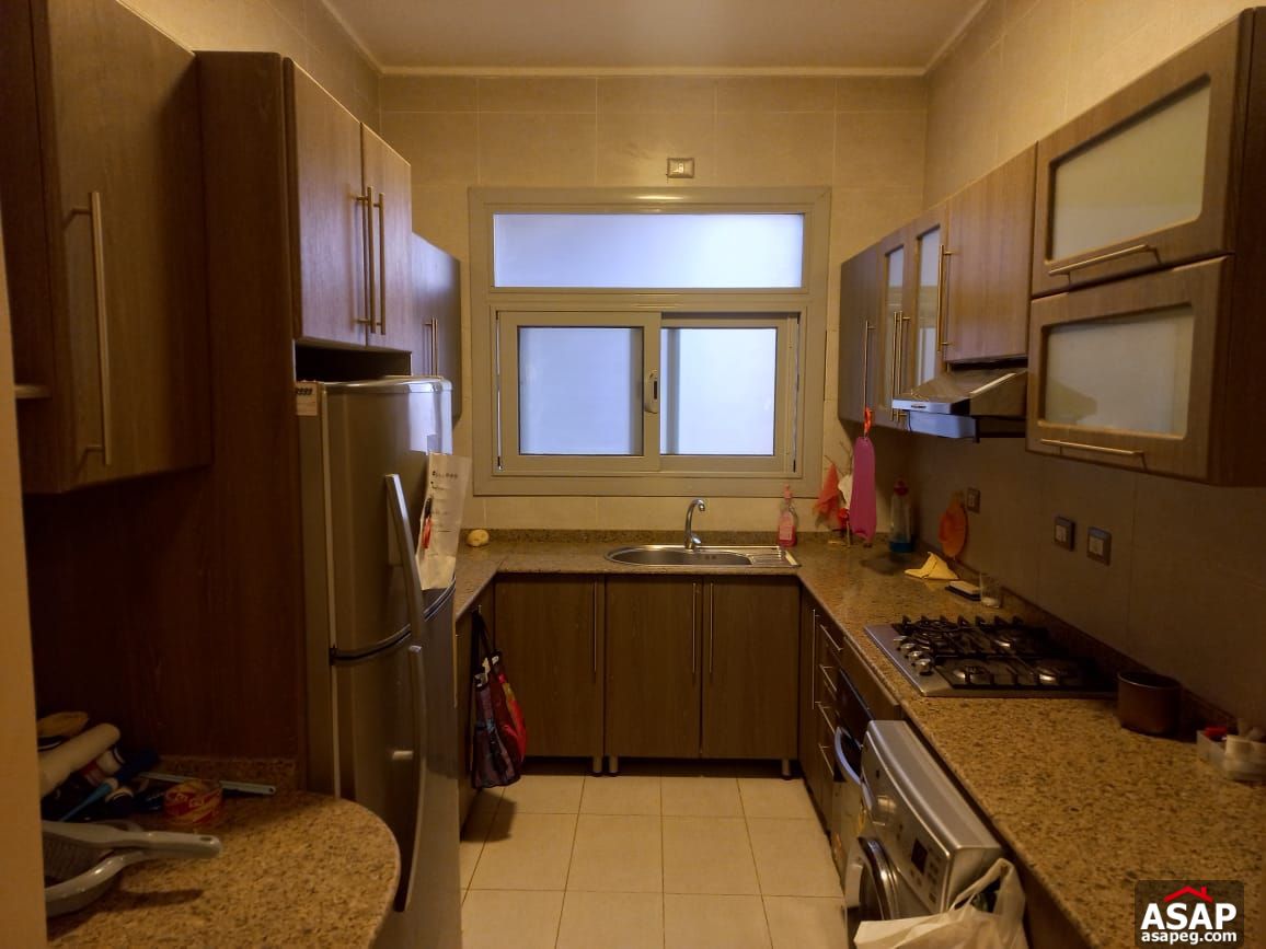 Studio with Garden for Sale in Village Gate Studio with Garden for Sale in Village Gate