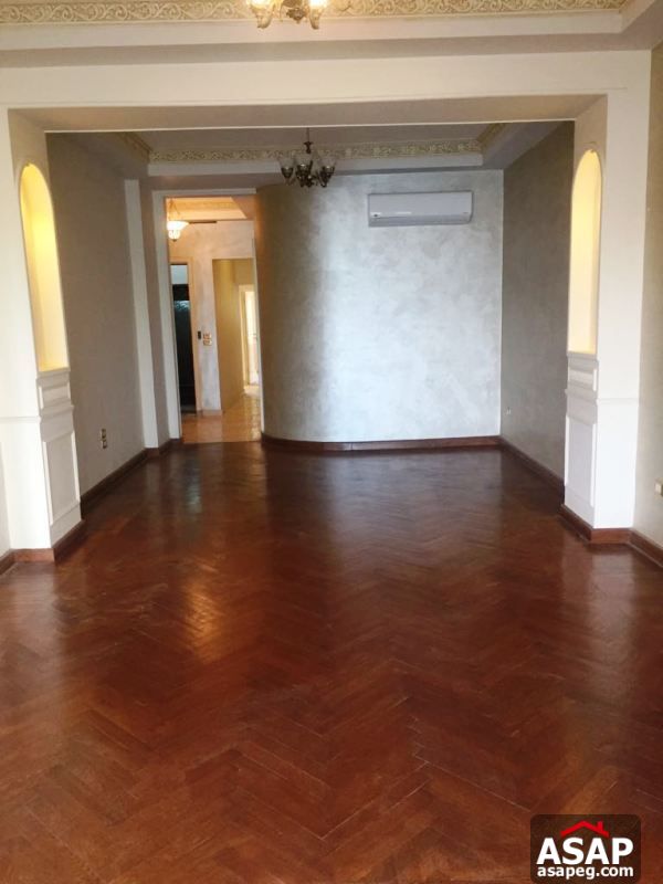 Apartment with Nile View in Zamalek