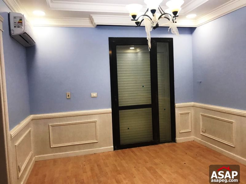 Apartment with Garden for Rent in Eastown Apartment with Garden for Rent in Eastown