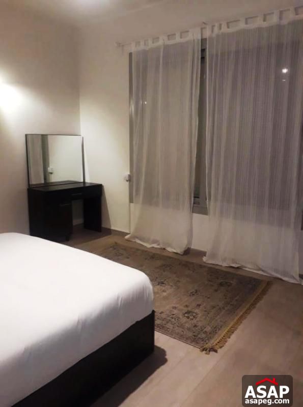 Furnished Studio for Rent in Village Gate