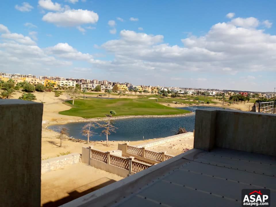 Twin House with Lake View for Sale in Palm Hills Golf View