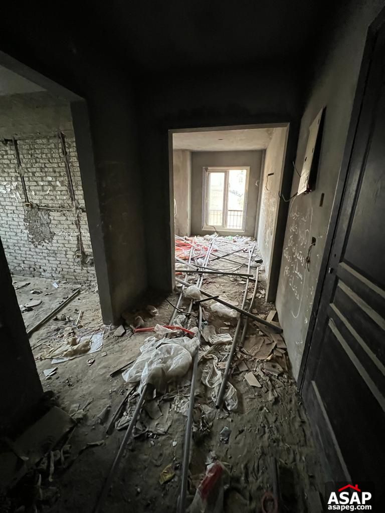 Ground Floor for Sale in Stone Residence