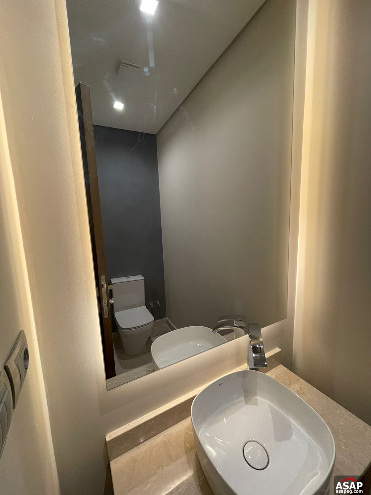 Apartment with Lake View for Rent in Lake View Residence Apartment with Lake View for Rent in Lake View Residence