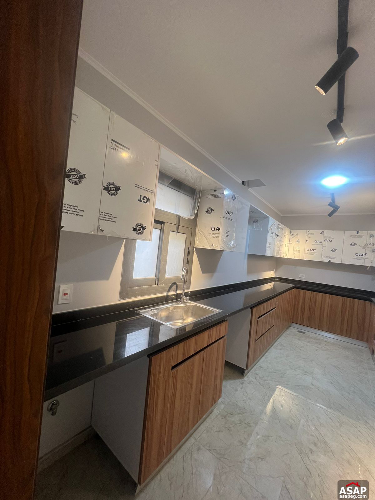 Rent Apartment in Eastown Compound Rent Apartment in Eastown Compound