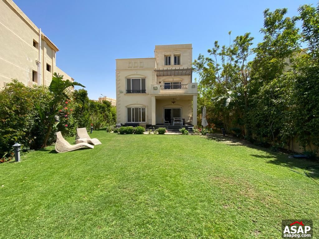 Stand ALone Villa for Sale in Zizinia Gardens