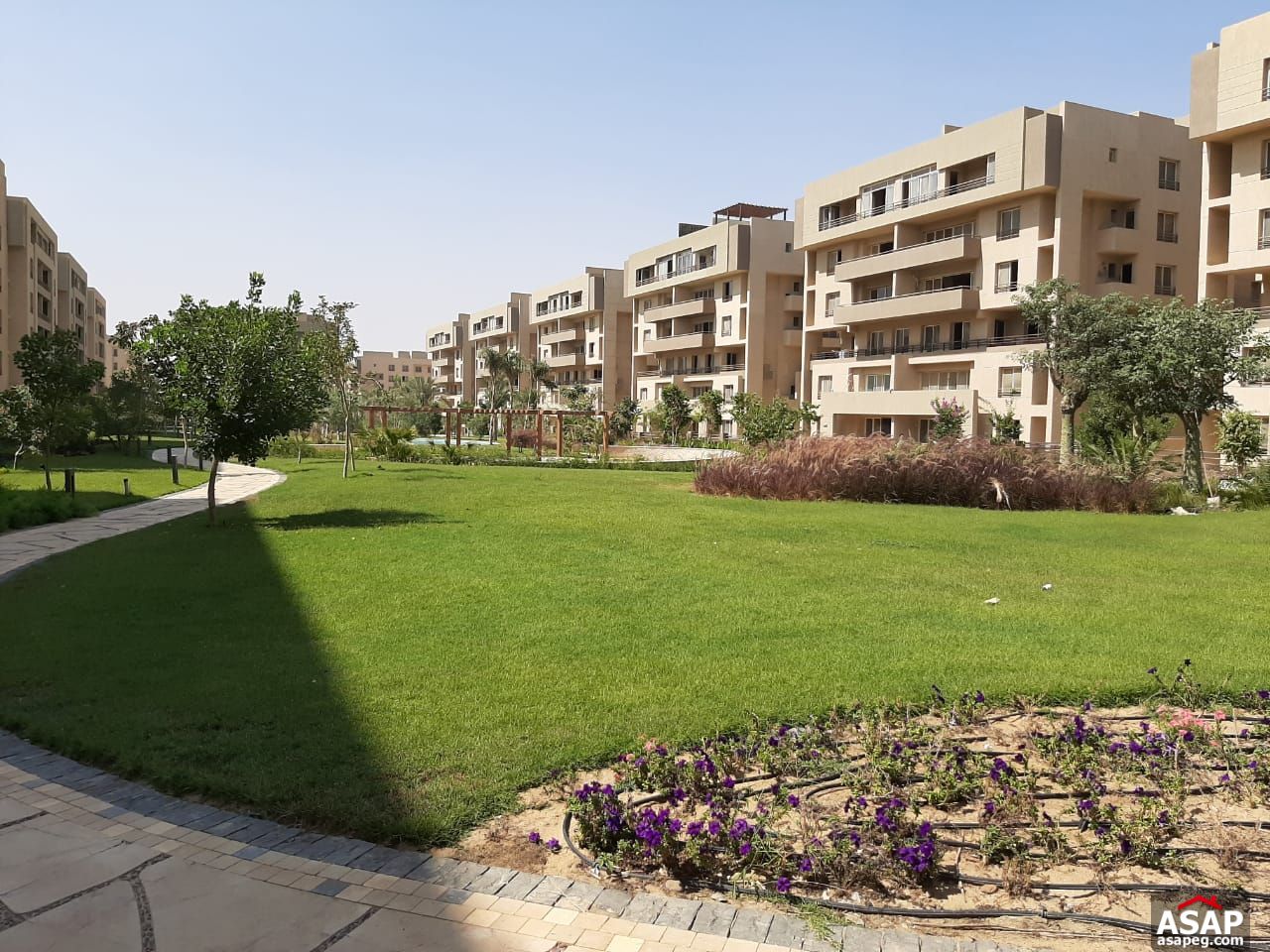 Twin House for Sale in the Square Sabour Twin House for Sale in the Square Sabour