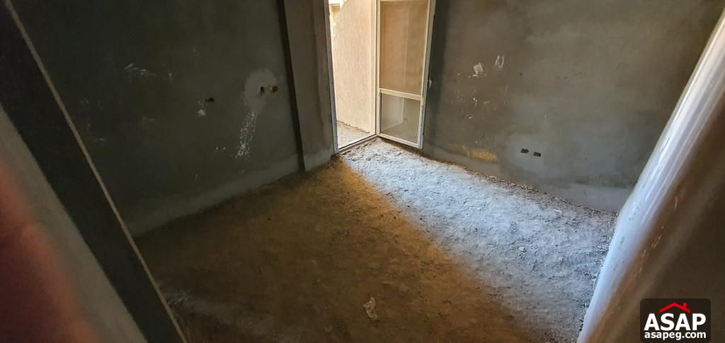 Apartment for Sale in Stone Residence Apartment for Sale in Stone Residence