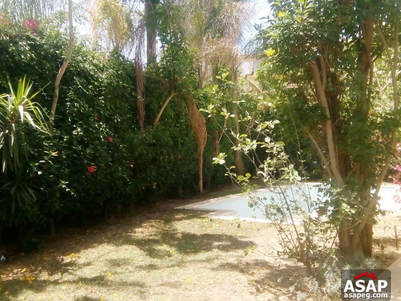 Villa with Garden for Rent in Rehab