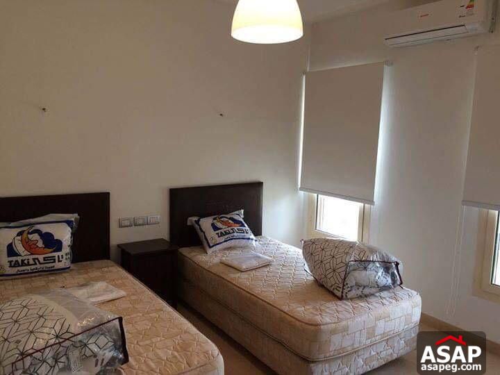 Penthouse for Rent in the Village Palm Hills