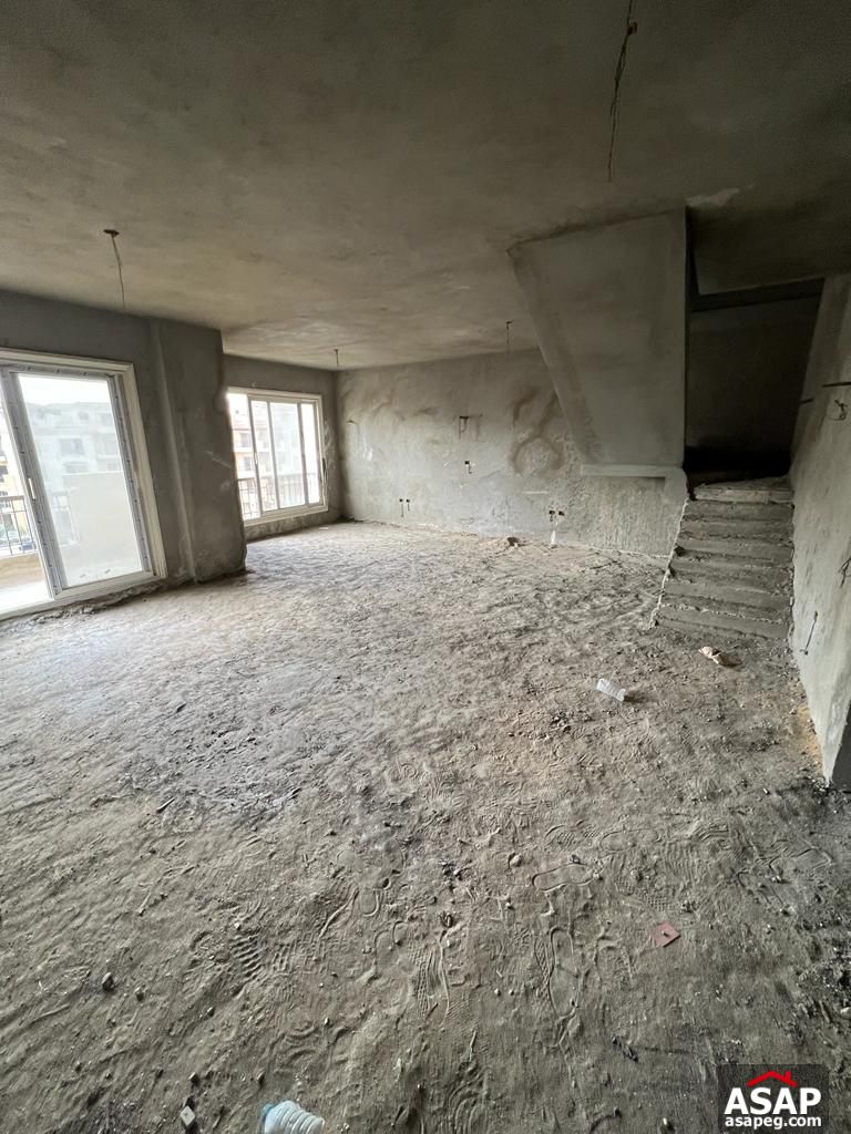 Penthouse for Sale in Stone Residence Penthouse for Sale in Stone Residence