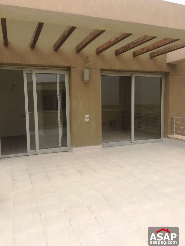 Penthouse for Rent in Village Gate