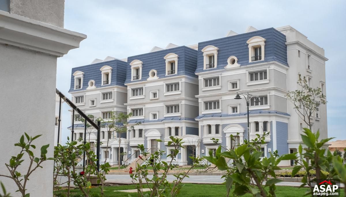 flat at Mountain view Hyde Park prime location