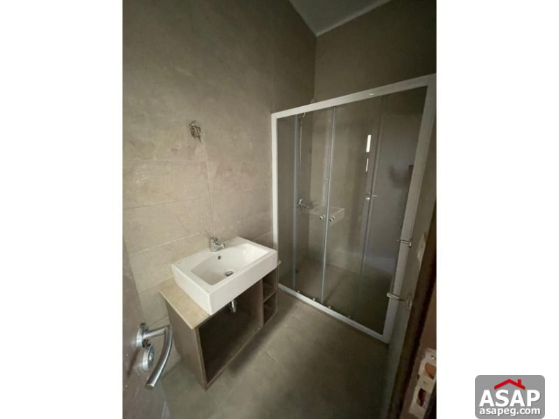 Penthouse for Sale in Fifth Square Penthouse for Sale in Fifth Square