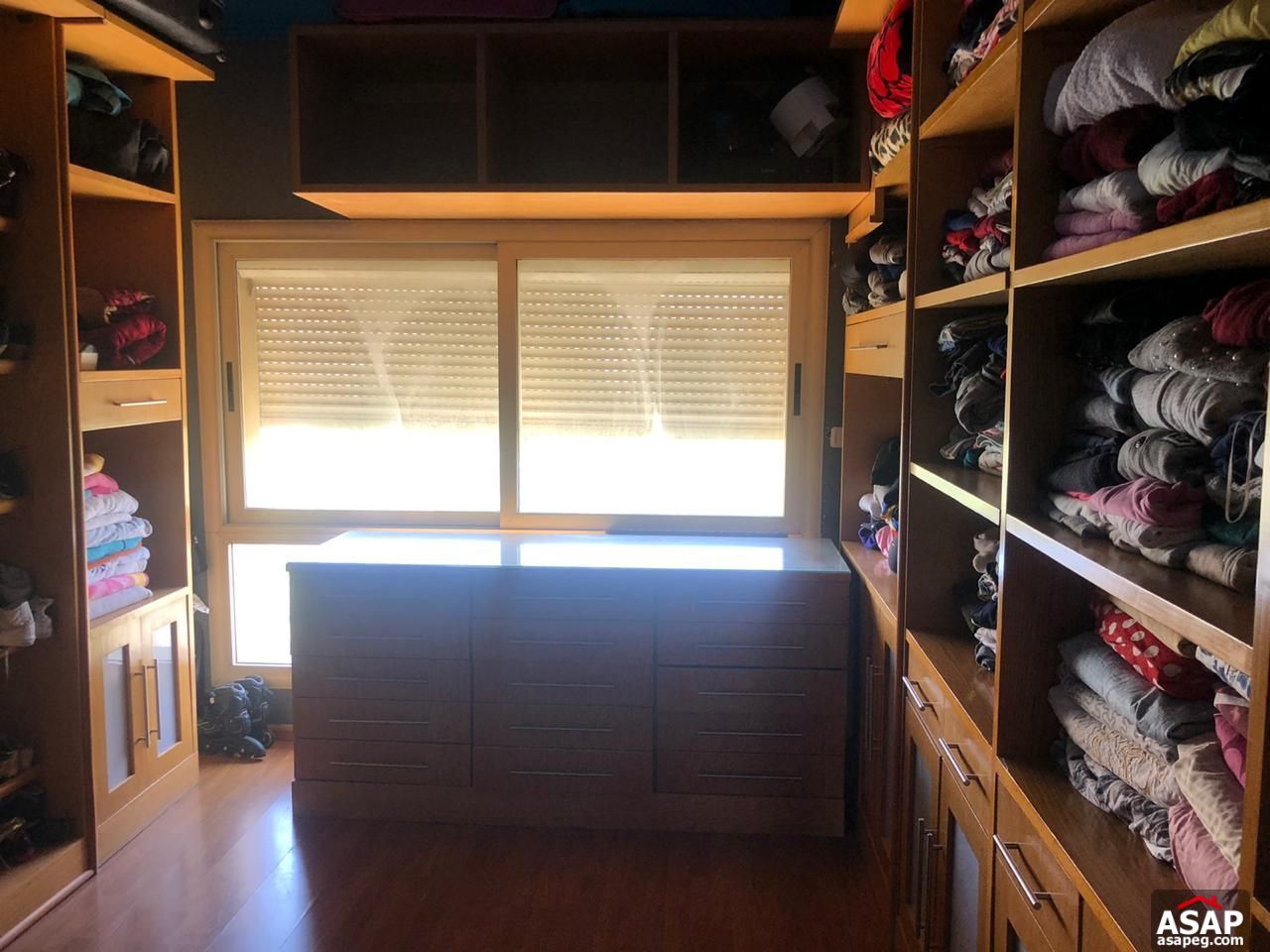 Twin House for Rent in Katameya Residence