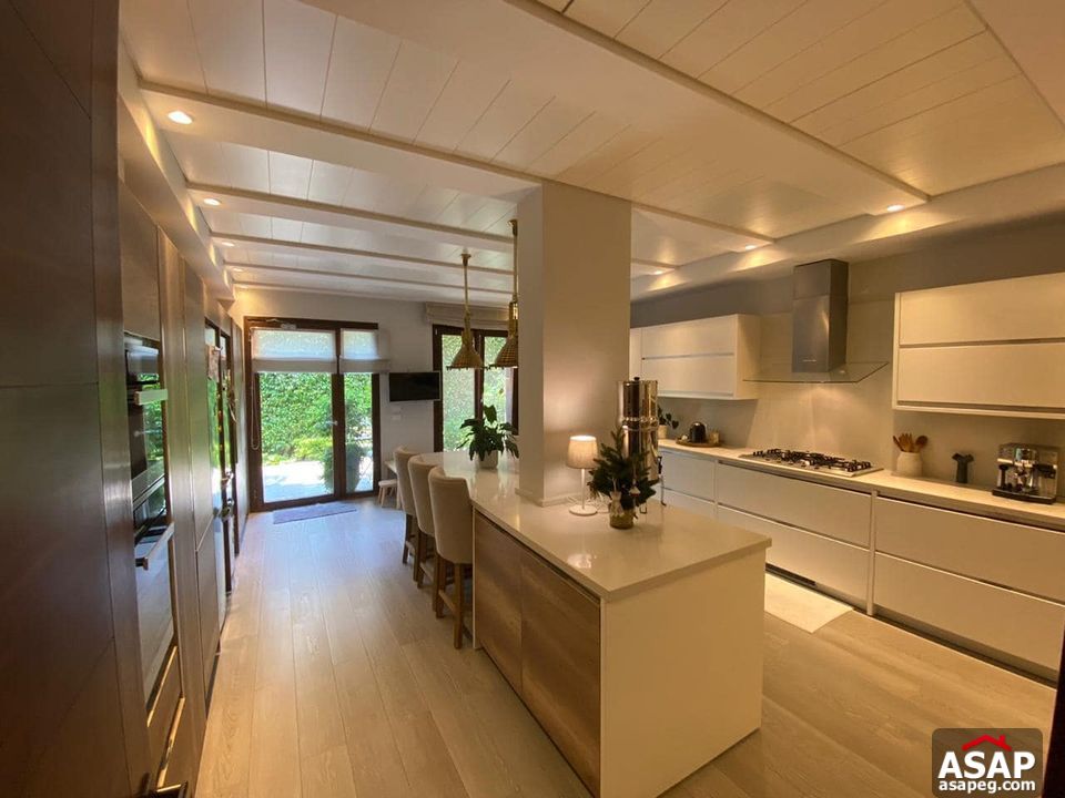 Stand Alone for Sale in Arabella Park