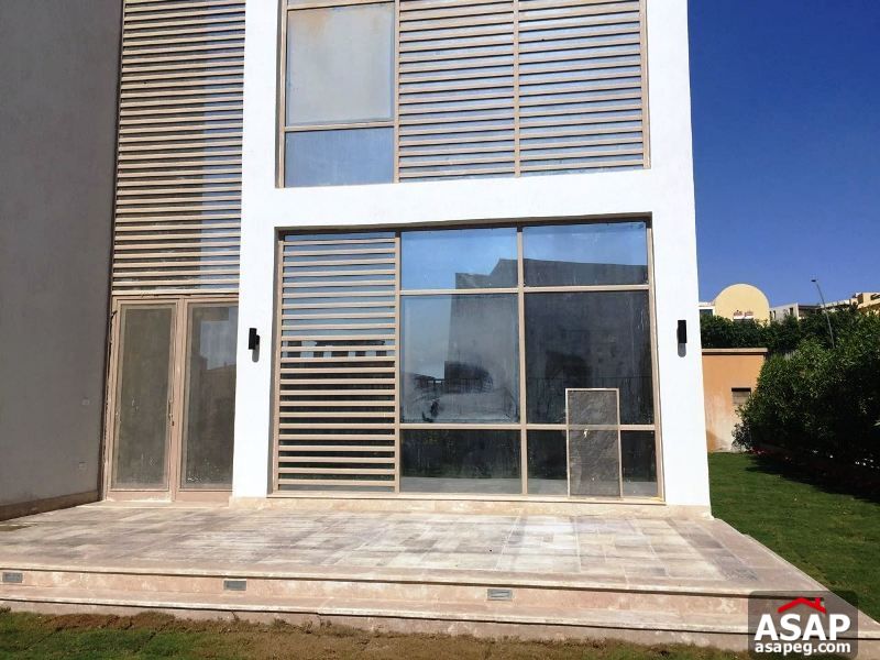 Villa for Rent in Allegria