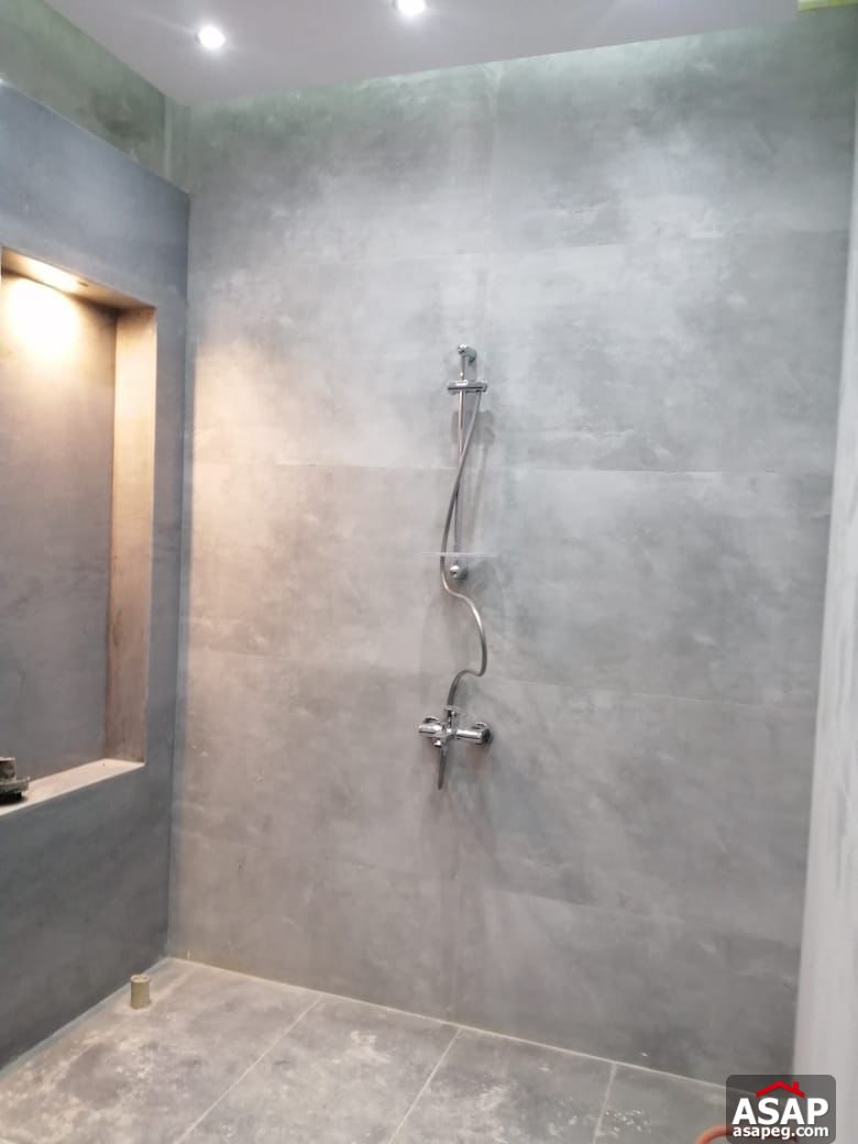 Semi Furnished Apartment for Rent in Eastown