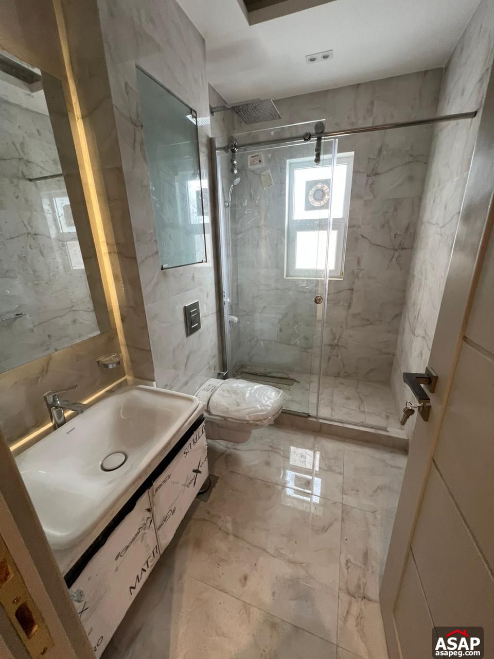 Twin House for Rent in Mivida Emaar